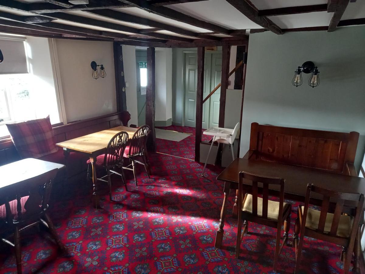 The Crown Inn Wentnor 外观 照片