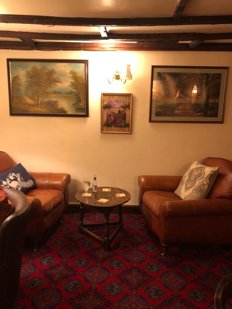 The Crown Inn Wentnor 外观 照片